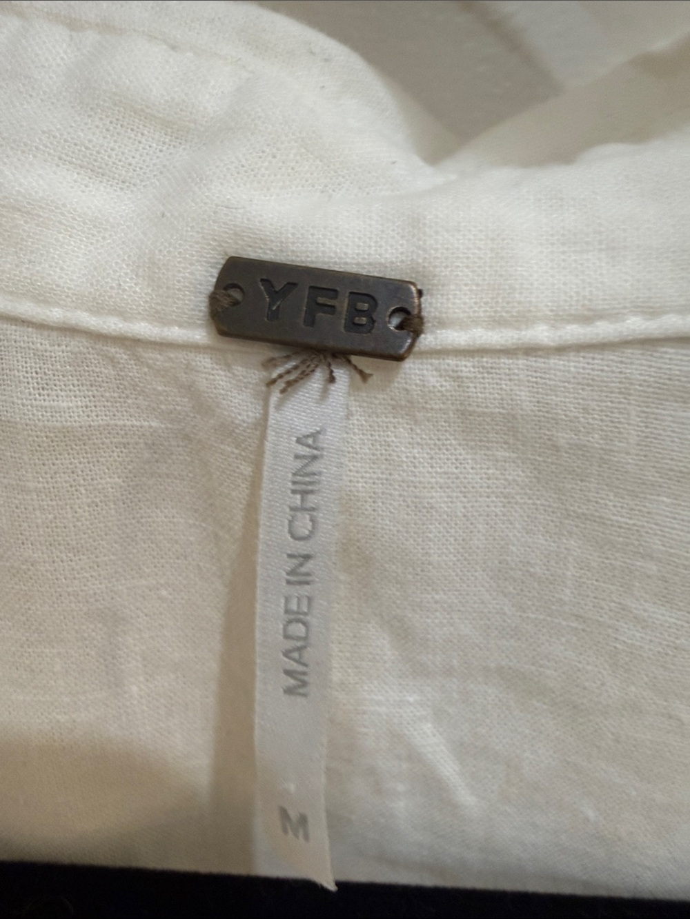 Women's White Button-Down Blouse with Gathered Hem - Picture 2 of 6